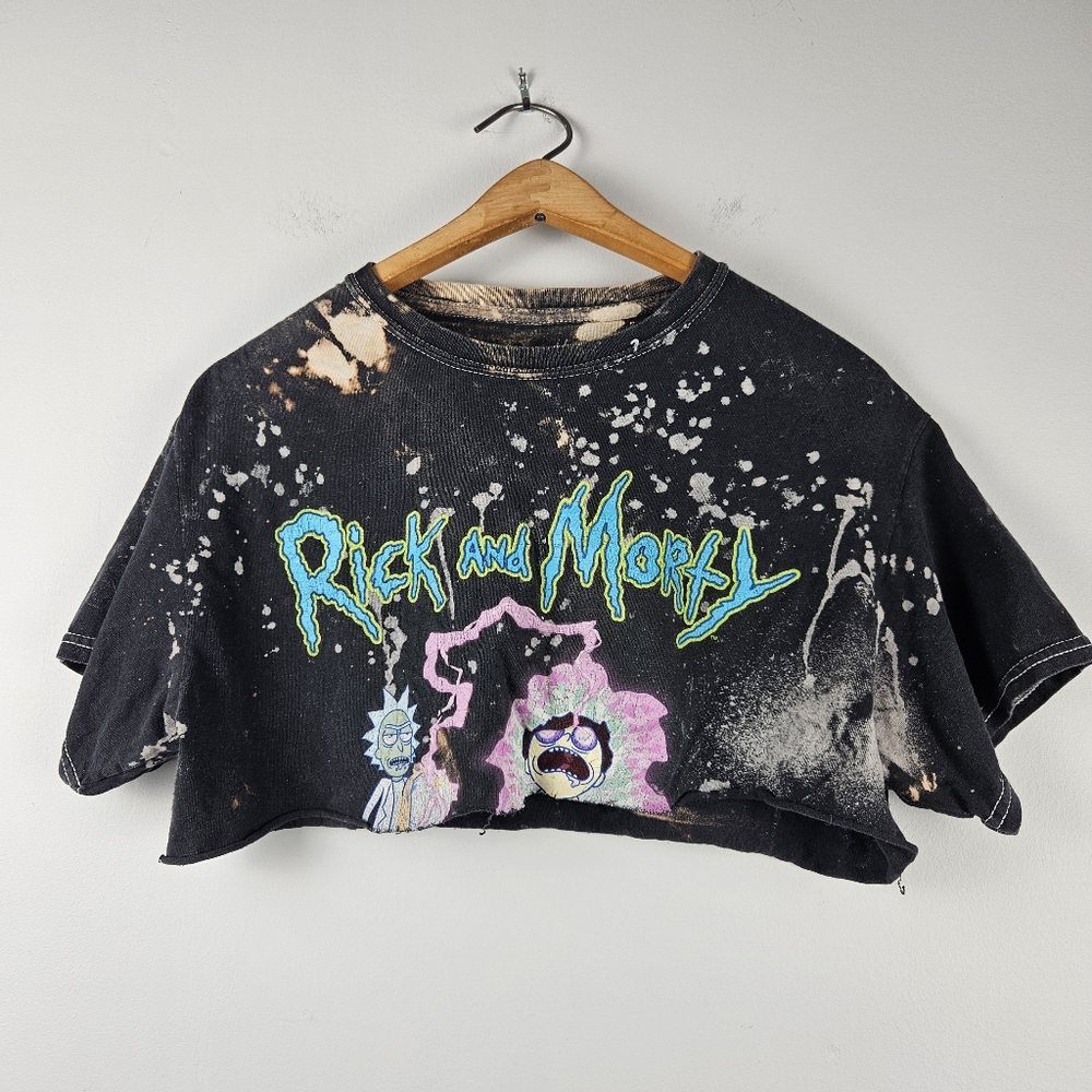 Rick and Morty Black Cropped‎ T-Shirt